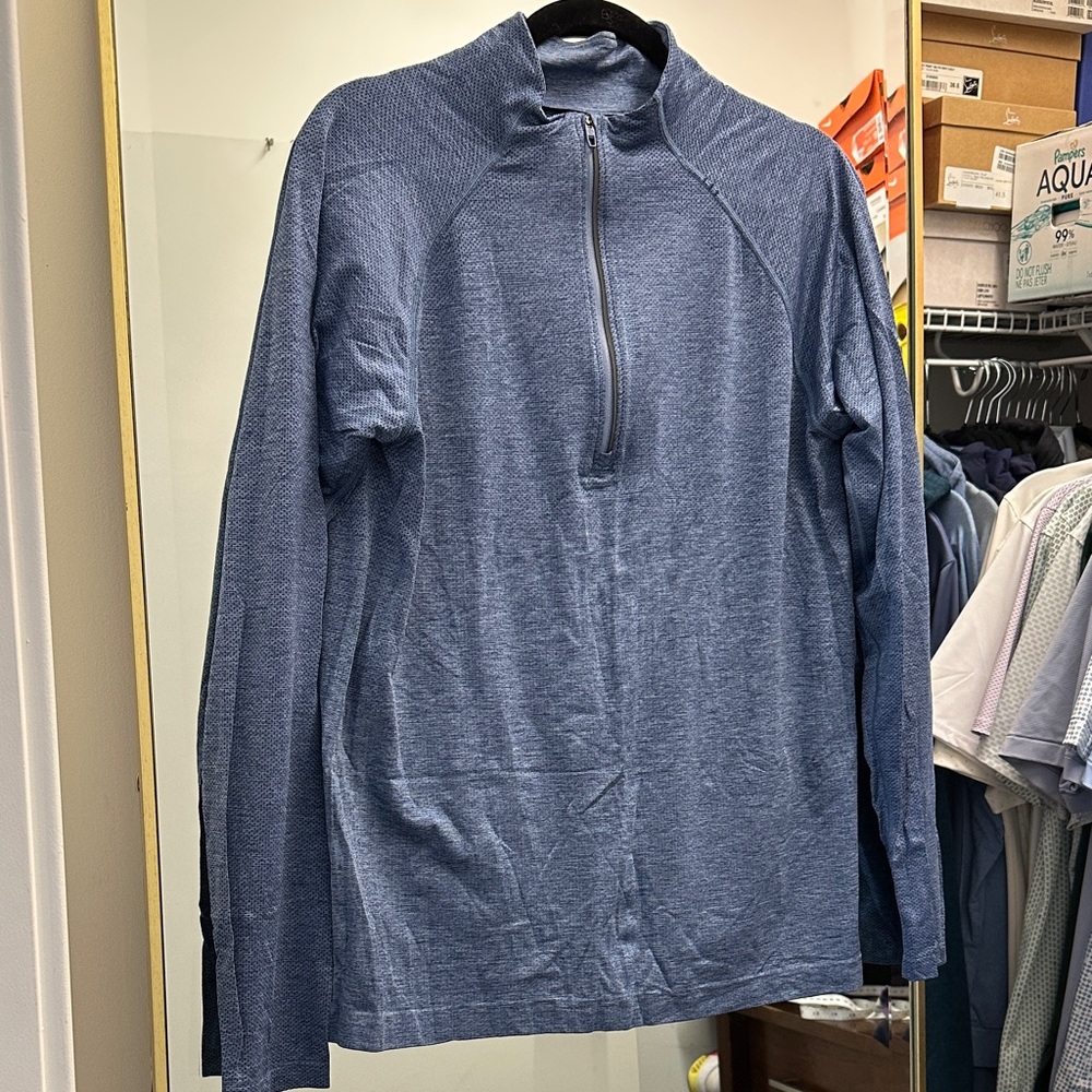 LIKE NEW lululemon metal vent tech half zip